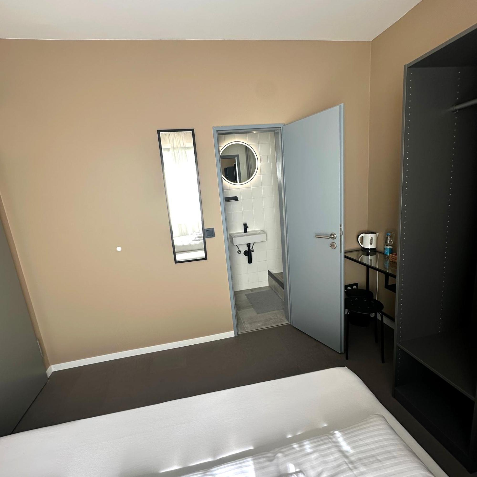 Benztown Hotel Gaestehaus Stuttgart Extérieur photo